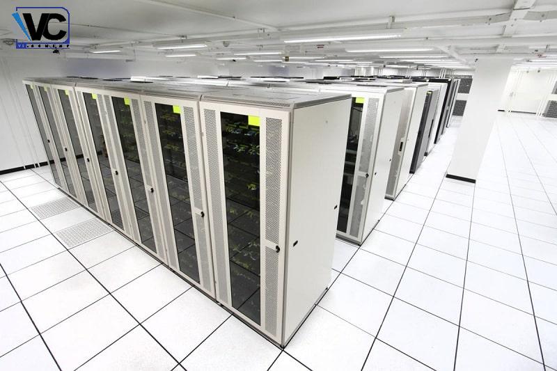 کفپوش اتاق سرور