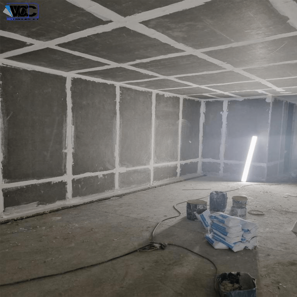 دیوارداخلی مجتمع تجاری